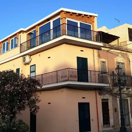 Casavacanze Roberta * Donnalucata (Sicily)